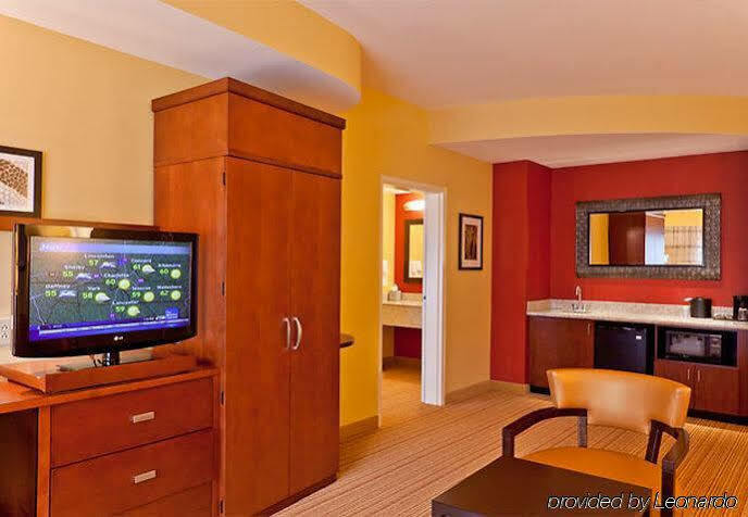 Courtyard By Marriott Charlotte Lake Norman Huntersville Eksteriør bilde
